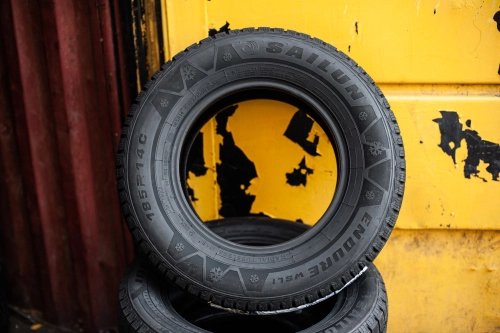 фото протектора и шины Endurе WSL1 Шина Sailun Endure WSL1 205/65 R16C 107/105T
